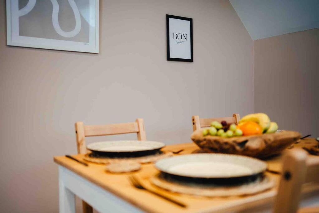 Boho Loft In Somerset - Private Parking Radstock Bagian luar foto